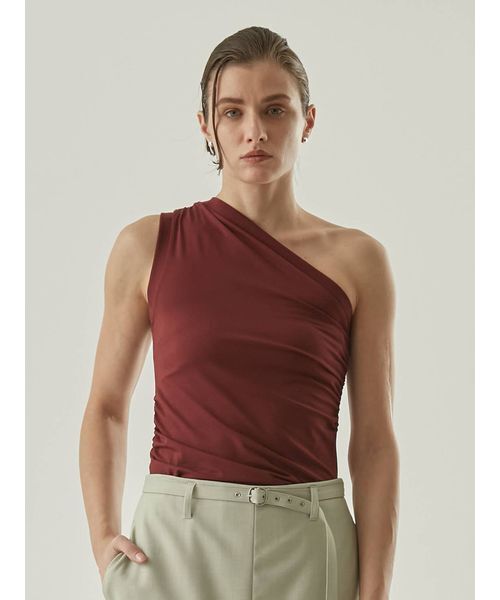Henon.（ヘノン）の「ワンショルダーカットトップス（Tシャツ/カットソー・レディース・ブラック/ホワイト/バーガンディー・F）」の11枚目の写真