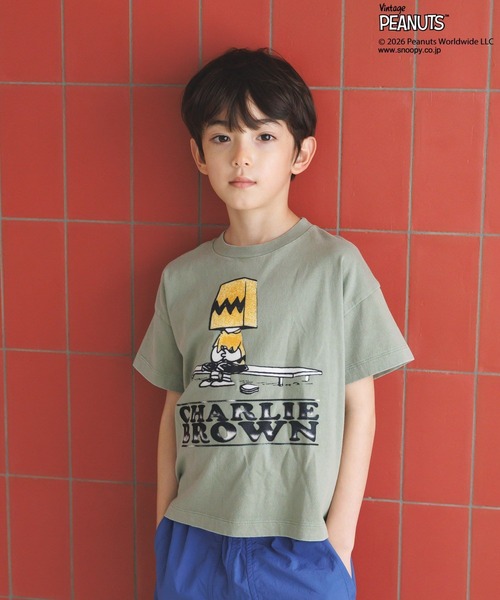PEANUTS(ピーナッツ)の「【PEANUTS×BAYFLOW】ピーナッツアソートTシャツ(KIDS)(Tシャツ/カットソー・キッズ・ライトブルー/セージグリーン/オフホワイト/ピンク/チャコール・130cm/120cm/110cm/150cm/140cm)」の4枚目の写真