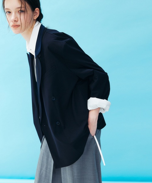 LE CIEL BLEU(ルシェルブルー)の「デタッチャブルカラーシャツジャケット / Detachable-Collar Shirt Jacket(テーラードジャケット・レディース・ブラック/グレー/ネイビー・34/36)」の3枚目の写真