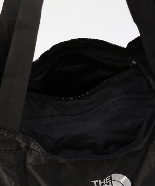 THE NORTH FACE（ザノースフェイス）の「THE NORTH FACE/ザ・ノース・フェイス Mayfly Tote メイフライトート/NM62377（トートバッグ・メンズ・ブルー/ブラック/イエロー/グレー・ONE SIZE）」の11枚目の写真
