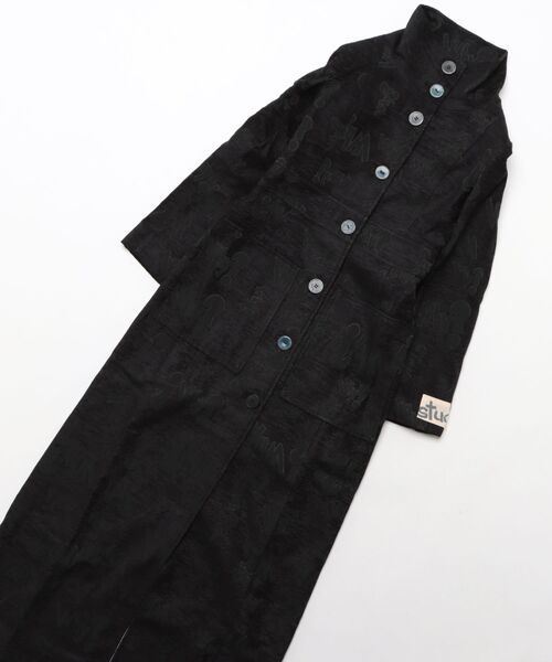 Desigual（デシグアル）の「【Desigual Studio】ジャカード織り ロングストラクチャーコート（チェスターコート・レディース・ブラック・S/M/XL/XS）」の4枚目の写真
