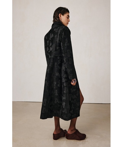 Desigual（デシグアル）の「【Desigual Studio】ジャカード織り ロングストラクチャーコート（チェスターコート・レディース・ブラック・S/M/XL/XS）」の6枚目の写真