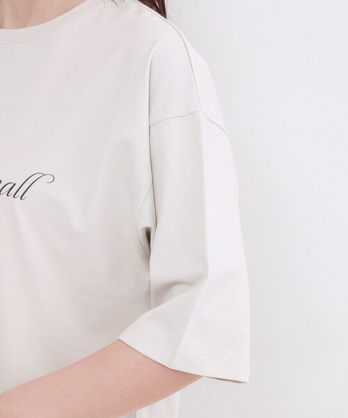 OPAQUE.CLIP(オペークドットクリップ)の「リラクシーロゴプリントTシャツ【洗濯機OK】(Tシャツ/カットソー・レディース・ナチュラル/ホワイト・38/40)」の16枚目の写真