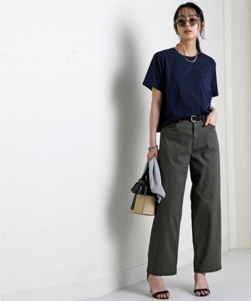 nissen(ニッセン)の「綿100%汗染みしにくいクロップド丈Tシャツ<大きいサイズ有>(Tシャツ/カットソー・レディース・ブラック/ネイビー/グレー系/杢グレー/オフホワイト・L/M/S/3L/LL)」の19枚目の写真