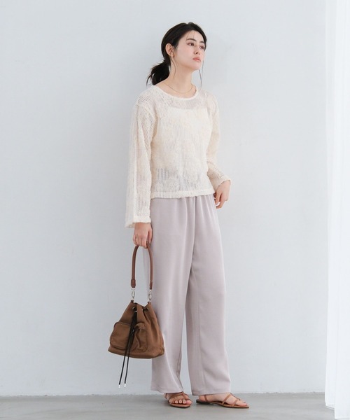 LAKOLE(ラコレ)の「ニュアンスレースプルオーバー / 638717(シャツ/ブラウス・レディース・ベージュ/アイボリー/ブラック・FREE)」の5枚目の写真