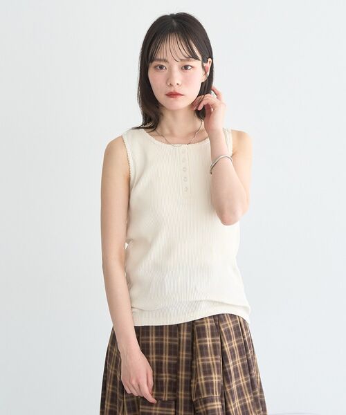 earth music&ecology（アースミュージックアンドエコロジー）の「ピコミシンヘンリーネックタンクトップ（タンクトップ・レディース・ブラック/アイボリー/ブラウン・M/S）」の19枚目の写真