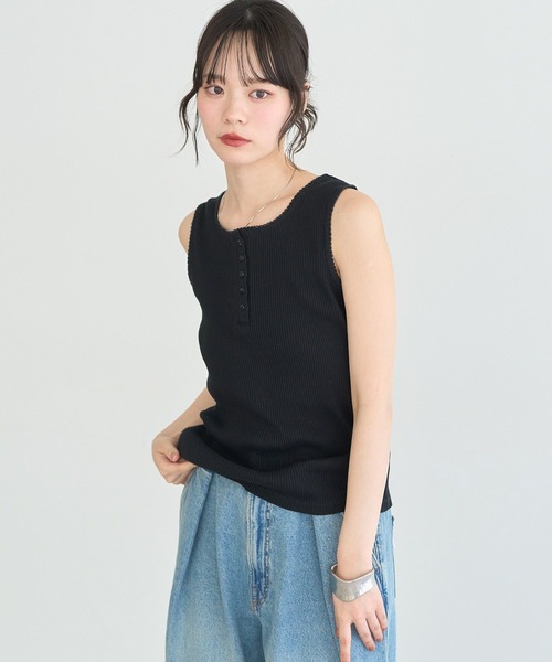 earth music&ecology（アースミュージックアンドエコロジー）の「ピコミシンヘンリーネックタンクトップ（タンクトップ・レディース・ブラック/アイボリー/ブラウン・M/S）」の14枚目の写真