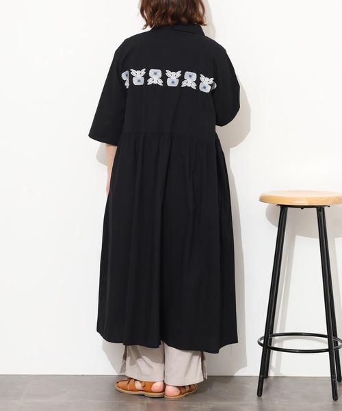 Emago(イマゴ)の「EMAGO 花刺繍ワンピース 半端袖(シャツワンピース・レディース・アイボリー/ブラック/オリーブ・FREE)」の14枚目の写真