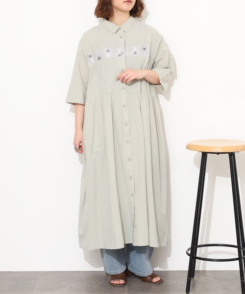Emago(イマゴ)の「EMAGO 花刺繍ワンピース 半端袖(シャツワンピース・レディース・アイボリー/ブラック/オリーブ・FREE)」の18枚目の写真