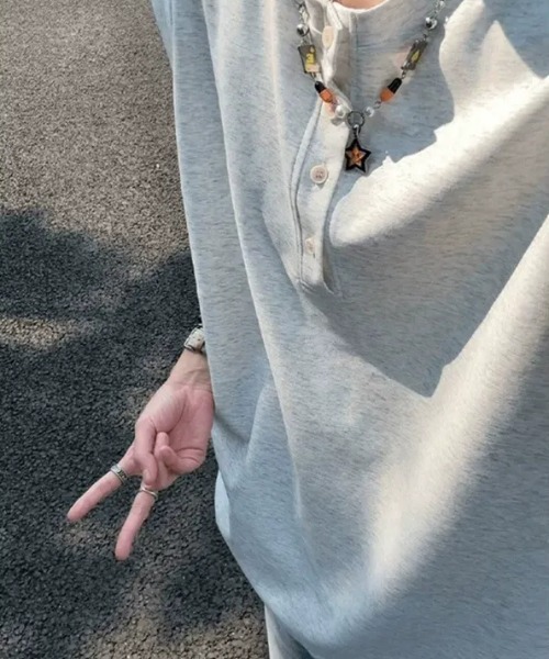 link lot(リンクロット)の「ヘンリーネックノースリーブトップス(Tシャツ/カットソー・メンズ・ホワイト/グレー/ブラック・M)」の1枚目の写真