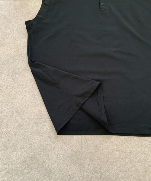 link lot(リンクロット)の「ヘンリーネックノースリーブトップス(Tシャツ/カットソー・メンズ・ホワイト/グレー/ブラック・M)」の9枚目の写真