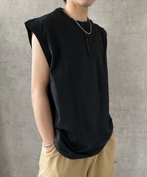 link lot(リンクロット)の「ヘンリーネックノースリーブトップス(Tシャツ/カットソー・メンズ・ホワイト/グレー/ブラック・M)」の4枚目の写真