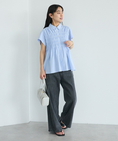 CRAFT STANDARD BOUTIQUE(クラフトスタンダードブティック)の「遮熱 シャーリングショートスリーブブラウス(シャツ/ブラウス・レディース・ベージュ/サックスブルー/オフホワイト・FREE)」の10枚目の写真