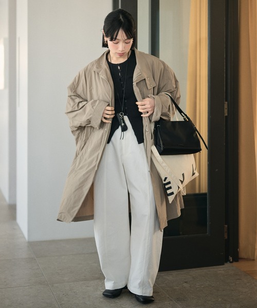LAULEN(ローレン)の「cotton seam curve pants /コットンシームカーブパンツ(その他パンツ・レディース・ホワイト/ブラック・S/M)」の4枚目の写真