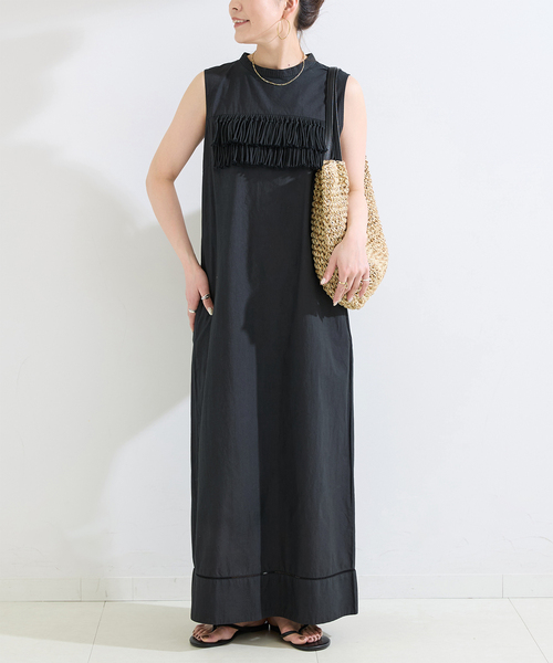 B.C STOCK(ベーセーストック)の「手洗い可 / フリンジストレートワンピース(ワンピース・レディース・ブラック/レッド・FREE)」の2枚目の写真