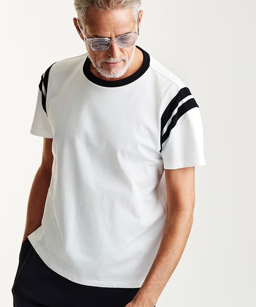 1 piu 1 uguale 3(ウノピゥウノウグァーレトレ)の「S/S LINE CREW T(Tシャツ/カットソー・メンズ・ネイビー/ライトピンク/ホワイト・LARGE)」の15枚目の写真