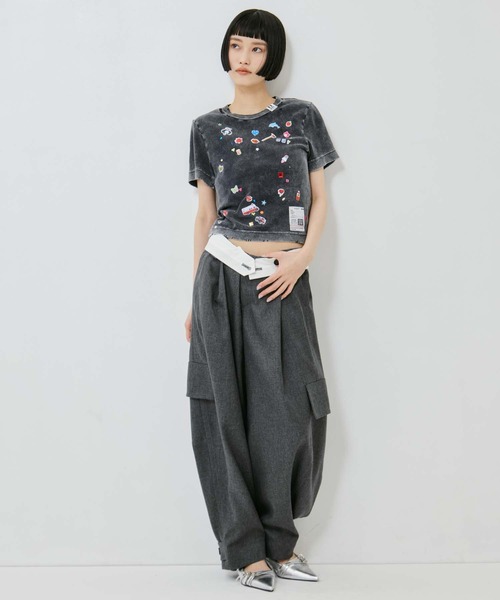Maison MIHARA YASUHIRO(メゾンミハラヤスヒロ)の「【MIHARA YASUHIRO/ミハラヤスヒロ】BLEACHED KIDS STICKER MINI TEE/ブリーチドキッズステッカーミニT(Tシャツ/カットソー・レディース・ブラック/グレー・38)」の17枚目の写真