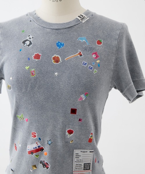 Maison MIHARA YASUHIRO(メゾンミハラヤスヒロ)の「【MIHARA YASUHIRO/ミハラヤスヒロ】BLEACHED KIDS STICKER MINI TEE/ブリーチドキッズステッカーミニT(Tシャツ/カットソー・レディース・ブラック/グレー・38)」の12枚目の写真