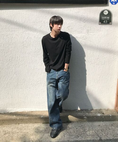LEIRE（ルアール）の「サイラインカーブデニムパンツ[ウォッシュドブルー]（デニムパンツ・メンズ・その他・MEDIUM/LARGE/X-LARGE）」の7枚目の写真