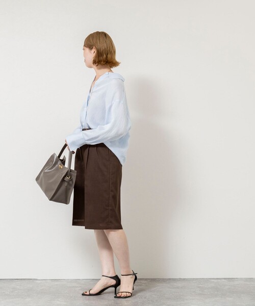 NOLLEY’S Sophi（ノーリーズソフィ）の「《セットアップ対応》ウォッシャブルリネンライクシアーボイルハーフパンツ（その他パンツ・レディース・ダークブラウン/グレイッシュベージュ・36/38/34）」の21枚目の写真