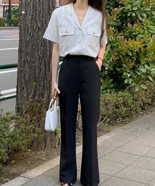 FAVORITO（ファヴォリート）の「ストライプ襟付きシャツ（シャツ/ブラウス・レディース・ブルー/ホワイト・F）」の21枚目の写真