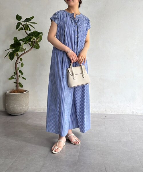 Jena espace merveilleux(ジェナ エスパスメルヴェイユ)の「プチボタンフレンチOP(ワンピース・レディース・ネイビー/ブラック/ブルー・FREE)」の7枚目の写真