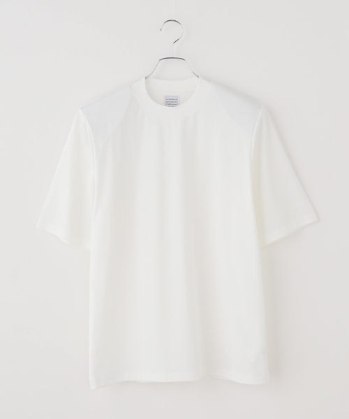 IENA（イエナ）の「GGG/ジージージー ショルダーパッドTシャツ 02-01-1875（Tシャツ/カットソー・レディース・ブラック/ホワイト・FREE）」の2枚目の写真