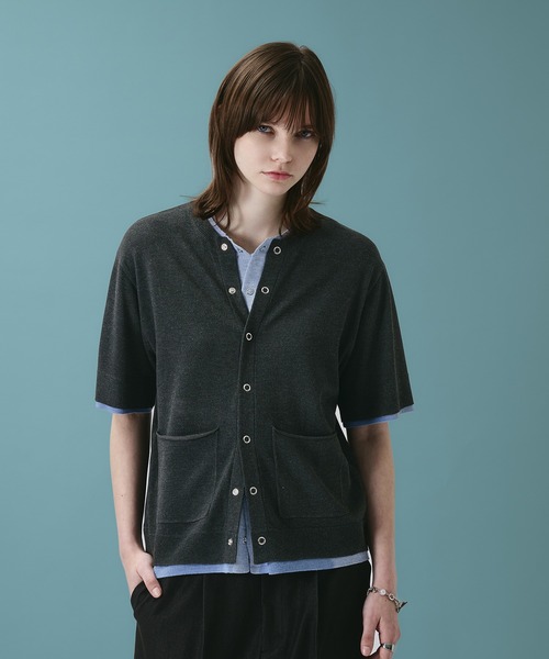 SELLE GLANT(セレグランテ)の「LAYERED LIKE CREW NECK KNIT SHIRT / レイヤードライククルーネックニットシャツ(Tシャツ/カットソー・メンズ・ブラック×ブルー/ネイビー/ブラック×グレー・LARGE/MEDIUM/SMALL)」の4枚目の写真