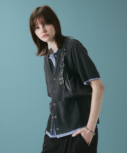 SELLE GLANT(セレグランテ)の「LAYERED LIKE CREW NECK KNIT SHIRT / レイヤードライククルーネックニットシャツ(Tシャツ/カットソー・メンズ・ブラック×ブルー/ネイビー/ブラック×グレー・LARGE/MEDIUM/SMALL)」の9枚目の写真