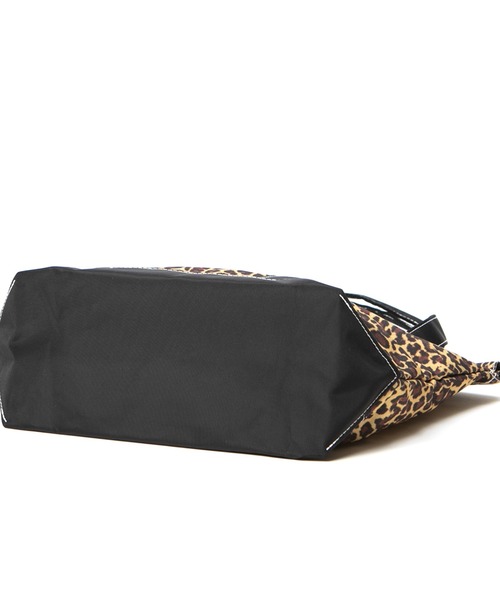 Drifter(ドリフター)の「BUCKEYE DRAWSTRING TOTE M/バックアイドローストリングトート(Mサイズ)(トートバッグ・レディース・ブラック/ベージュ系その他/レオパード/ダークグリーン系/チャコールグレー×ブラック・FREE)」の13枚目の写真