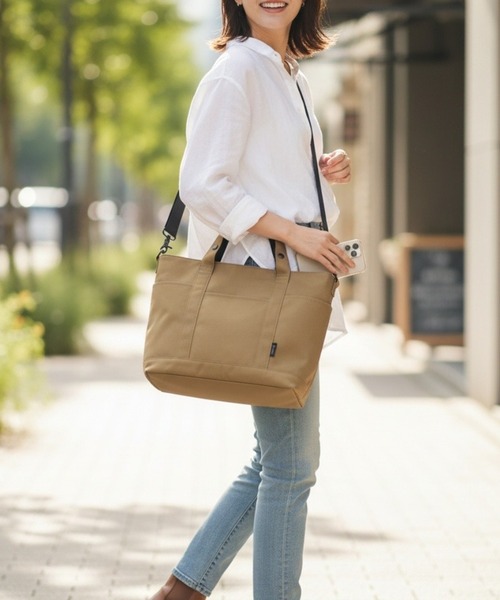 BACKYARD FAMILY(バックヤードファミリー)の「SML エスエムエル KYLIAN DEFORMATION TOTEBAG M K903043(トートバッグ・メンズ・チャコール/イエロー/アイボリー/ブラック・FREE)」の16枚目の写真