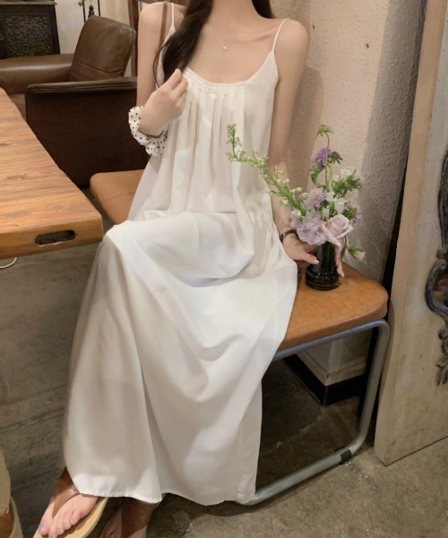 Aelina(エリナ)の「キャミワンピース(ジャンパースカート・レディース・イエロー/ホワイト・FREE)」の16枚目の写真