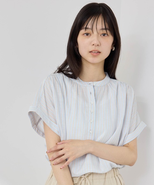 Mac-House(マックハウス)の「Idnes リネンブレンド フレンチスリーブ スキッパーブラウス(シャツ/ブラウス・レディース・チャコールグレー/ネイビー/サックスブルー系/パープル系・FREE)」の16枚目の写真