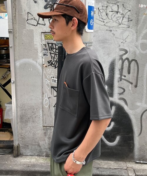 CIAOPANIC(チャオパニック)の「ハンドステッチポンチTシャツ(Tシャツ/カットソー・メンズ・グレー/チャコールグレー・MEDIUM/LARGE)」の10枚目の写真