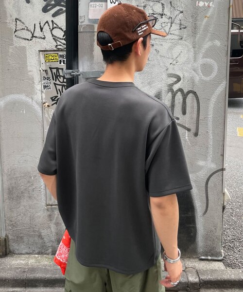 CIAOPANIC(チャオパニック)の「ハンドステッチポンチTシャツ(Tシャツ/カットソー・メンズ・グレー/チャコールグレー・MEDIUM/LARGE)」の11枚目の写真