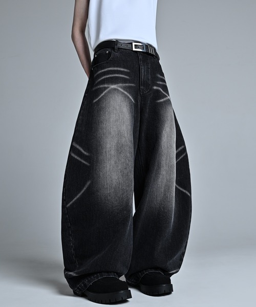 ADRER（アドラー）の「ADRER The Semi Curved Denim / アドラー ザ セミ カーブドデニム（デニムパンツ・メンズ・ブラック系1/ブルー系1・XS/S/M/L）」の5枚目の写真