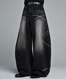 ADRER（アドラー）の「ADRER The Semi Curved Denim / アドラー ザ セミ カーブドデニム（デニムパンツ）」