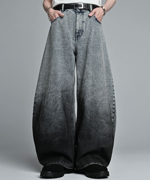 ADRER（アドラー）の「ADRER The Semi Curved Denim / アドラー ザ セミ カーブドデニム（デニムパンツ・メンズ・ブラック系1/ブルー系1・XS/S/M/L）」の11枚目の写真