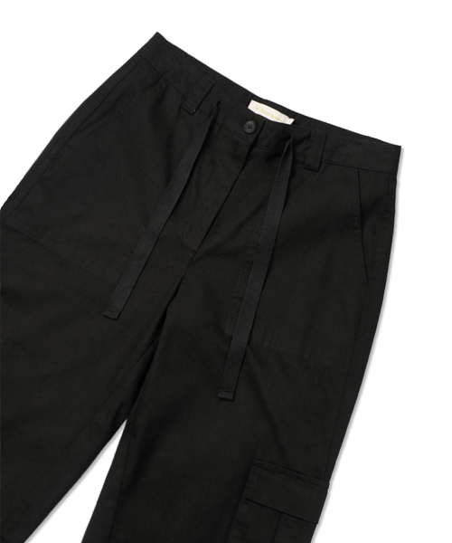 WITHOUT SUMMER(ウィズアウトサマ)の「アーバンカーゴパンツ_ブラック(その他パンツ・レディース・その他・SMALL/MEDIUM)」の3枚目の写真