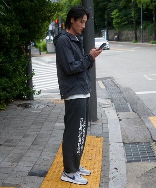 ACG(エィシージー)の「ACG LDV メンズシューズ / ACG LDV Men's Shoes IF2857-001 Wolf Grey(スニーカー・メンズ・グレー・24/28.5/25/24.5/28/27.5/27/26.5/26/25.5/30/29.5/29)」の13枚目の写真