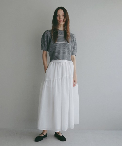 MANOF(マノフ)の「SHEER GATHERED FLARE SKIRT(スカート・レディース・ホワイト/ライトブルー/ブラック・S/M)」の12枚目の写真