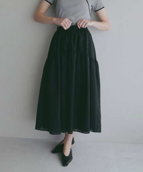 MANOF(マノフ)の「SHEER GATHERED FLARE SKIRT(スカート・レディース・ホワイト/ライトブルー/ブラック・S/M)」の13枚目の写真