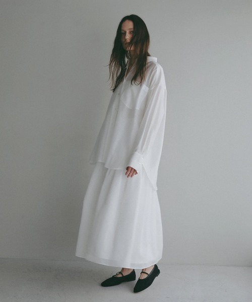 MANOF(マノフ)の「SHEER GATHERED FLARE SKIRT(スカート・レディース・ホワイト/ライトブルー/ブラック・S/M)」の4枚目の写真