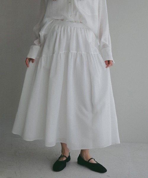 MANOF(マノフ)の「SHEER GATHERED FLARE SKIRT(スカート・レディース・ホワイト/ライトブルー/ブラック・S/M)」の7枚目の写真