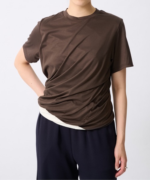 SATORU SASAKI(サトルササキ)の「【SATORU SASAKI/サトルササキ】DOUBLE-T-SHIRT/ダブルドレープTシャツ(Tシャツ/カットソー・レディース・ホワイト/ピンク・2)」の2枚目の写真