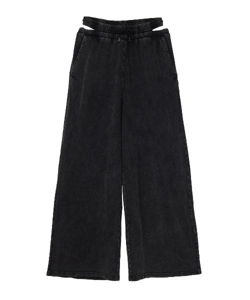 ELCHELE(エルチェレ)の「PIGMENT WAIST SLIT PANTS(スウェットパンツ・レディース・ベージュ/スミクロ・38/36)」の18枚目の写真
