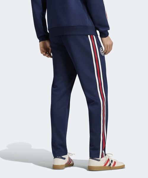 adidas(アディダス)の「FCバイエルン ミュンヘン OG トラックパンツ / アディダス adidas(その他パンツ・メンズ・ブルー・XXX-LARGE/XX-LARGE/X-LARGE/SMALL/MEDIUM/LARGE)」の4枚目の写真