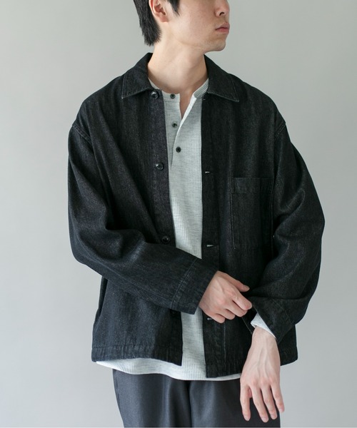 URBAN RESEARCH DOORS(アーバンリサーチドアーズ)の「デニムシャツカバーオール(デニムジャケット・メンズ・ブラック/ワンウォッシュ・SMALL/MEDIUM/LARGE)」の6枚目の写真