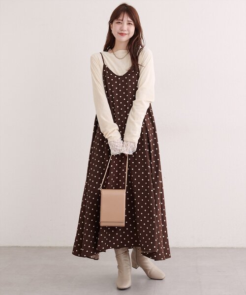 natural couture（ナチュラルクチュール）の「リボン付きドットキャミワンピース（ワンピース・レディース・ブラウン/ブラック・FREE）」の15枚目の写真