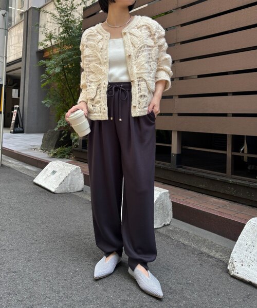 Jena espace merveilleux(ジェナ エスパスメルヴェイユ)の「ボンディングジョガーパンツ(その他パンツ・レディース・ベージュ/チャコールグレー・FREE)」の10枚目の写真